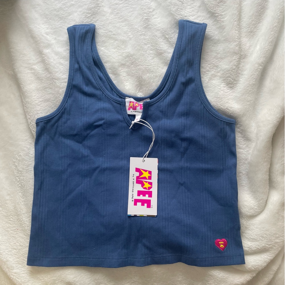 NWT! A BATHING APE TANK SIZE SMALL